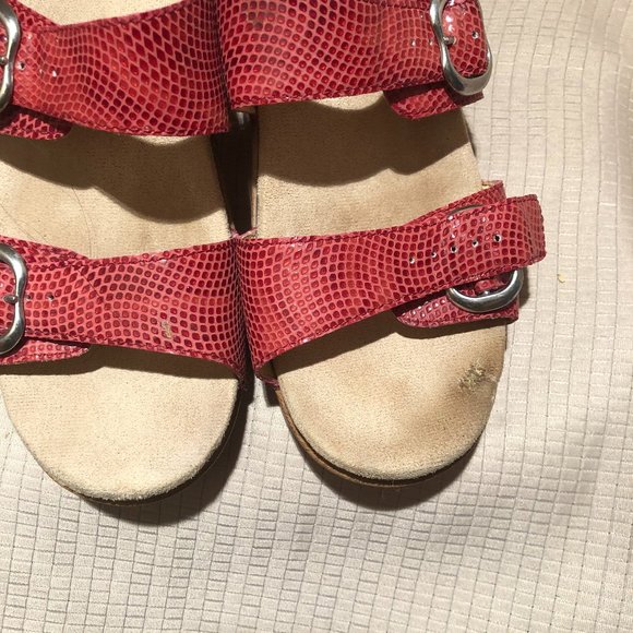 Dansko coral red leather wedge clog sandals, 8.5 - Picture 2 of 11